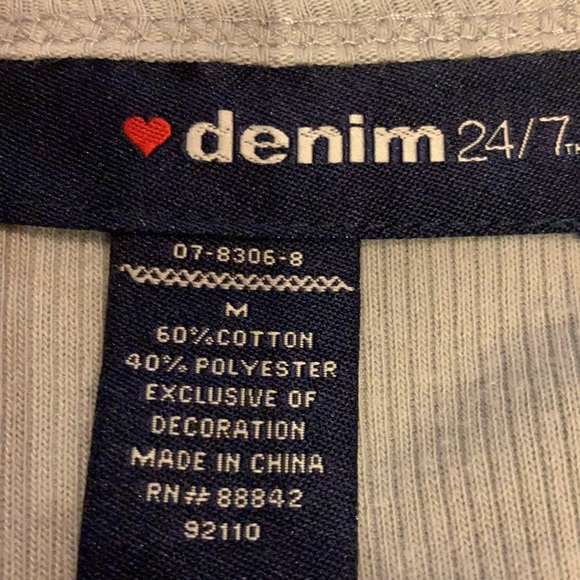 Beautiful Sequined Crop Jacket and Tank Top - Picture 7 of 8